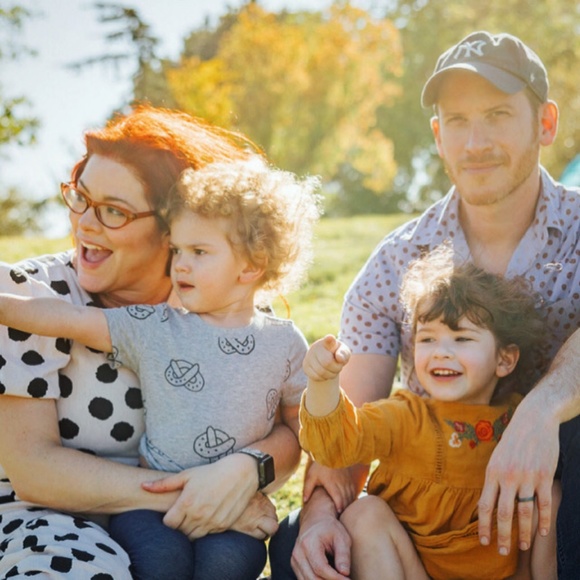 Meet your Posher, Stephanie - Picture 6 of 16